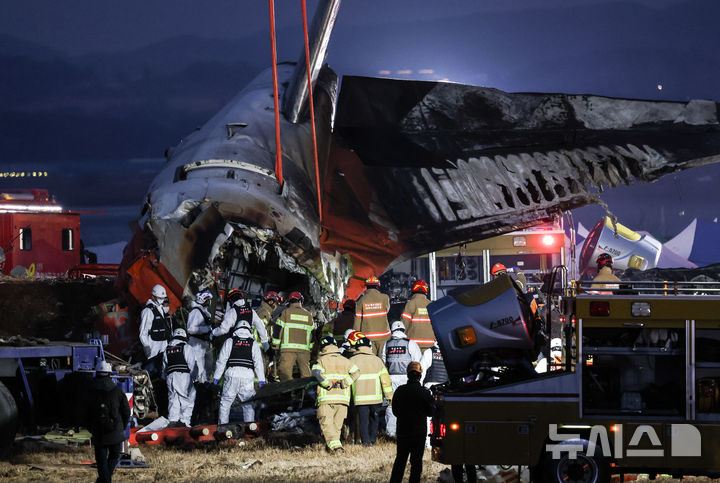 務安空港チェジュ航空機事故…