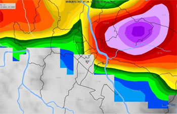 ▲10日午後5時15分ごろ江原特別自治道原州市周辺で発達中の雨雲のレーダー画像／韓国気象庁
