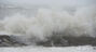 台風6号北上中　海岸に大きな波しぶき／蔚山