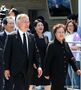 廬武鉉追悼式典に出席する権良淑夫人と文在寅・前大統領