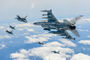 韓国空軍、攻撃編隊群飛行訓練・攻撃訓練を実施