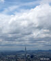 黒雲立ちこめる空　／ソウル